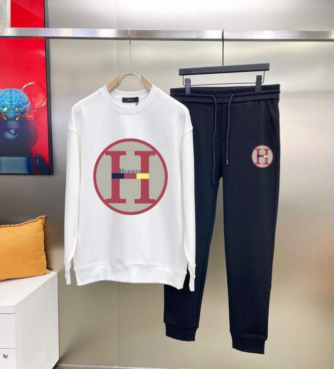 Picture of Hermes Sweater Suits _SKUHermesM-4XLkdtn4340433